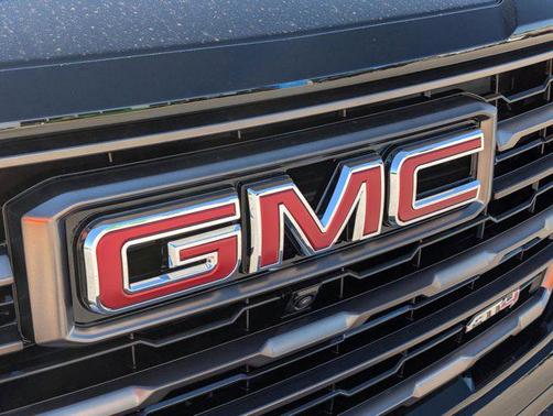 2026 GMC Yukon 4WD AT4 Ultimate