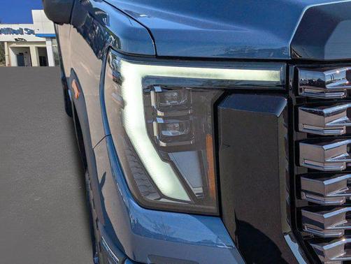 2025 GMC Sierra 2500 Denali Ultimate