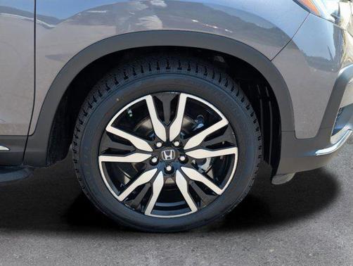 2020 Honda Pilot AWD Elite