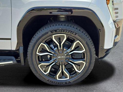 2025 GMC Sierra EV Extended Range Denali