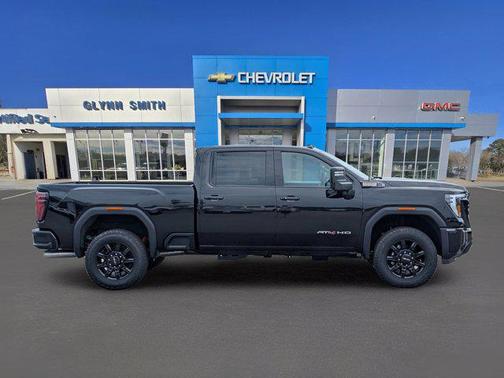 2025 GMC Sierra 2500 AT4