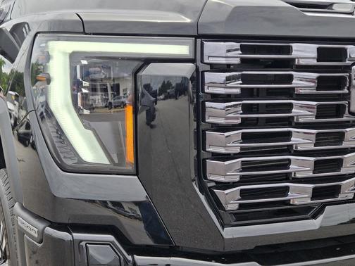 ONYX BLACK [BLACK] 2025 GMC Sierra 3500 Denali
