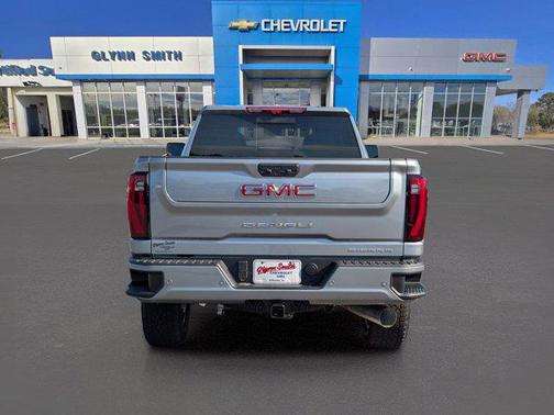 2025 GMC Sierra 3500 Denali
