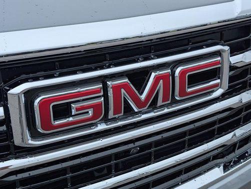 2026 GMC Yukon XL 2WD Elevation