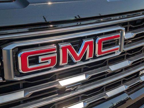 2025 GMC Sierra 2500 AT4