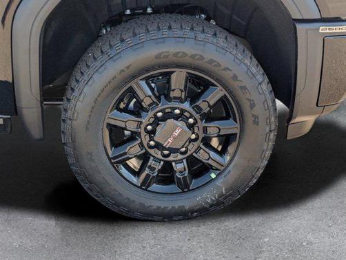 2025 GMC Sierra 2500 AT4