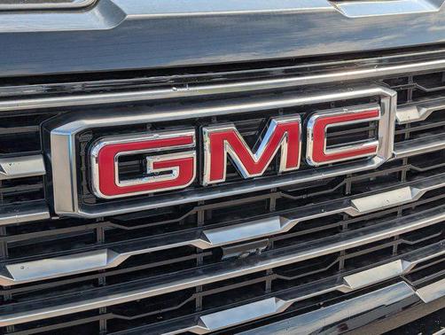 2025 GMC Sierra 2500 AT4