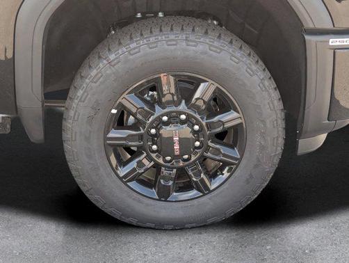 2025 GMC Sierra 2500 AT4