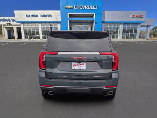 2025 GMC Yukon 4WD AT4