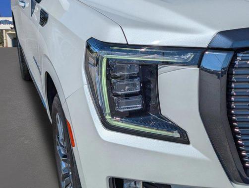 2024 GMC Yukon XL Denali Ultimate