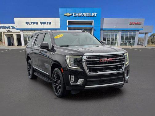 2023 GMC Yukon SLT