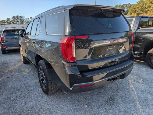 2023 GMC Yukon 4WD AT4