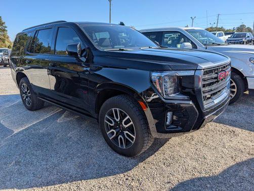 2023 GMC Yukon 4WD AT4