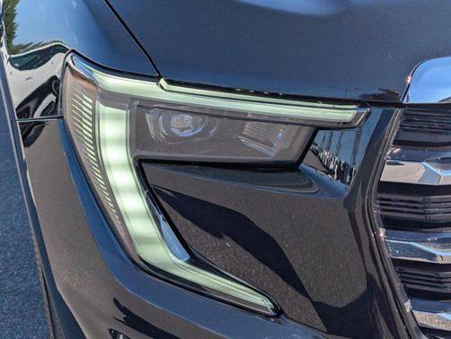 2026 GMC Acadia FWD Elevation