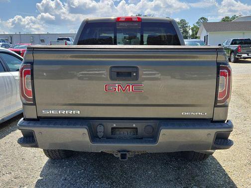 2018 GMC Sierra 1500 Denali