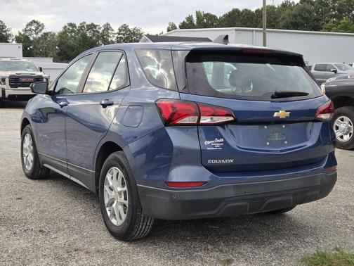 Lakeshore Blue Metallic 2024 Chevrolet Equinox LS