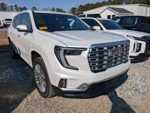 2024 GMC Acadia Denali