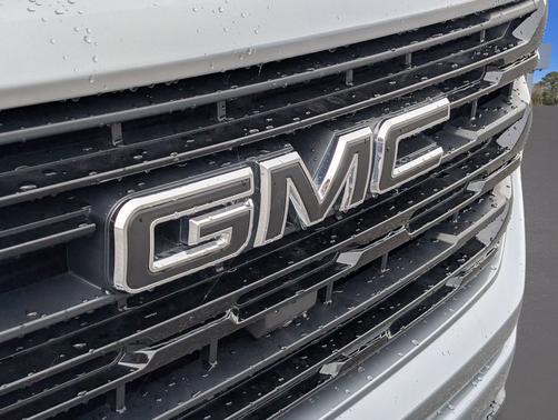 Sterling Metallic 2024 GMC Sierra 1500 Elevation