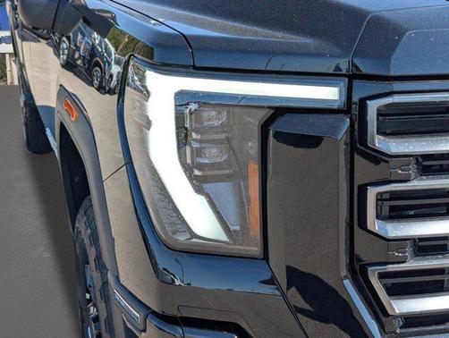 2026 GMC Sierra 2500 AT4