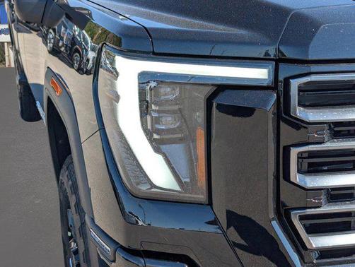 2026 GMC Sierra 2500 AT4