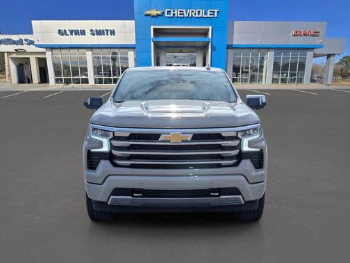 White Sands 2026 Chevrolet Silverado 1500 High Country