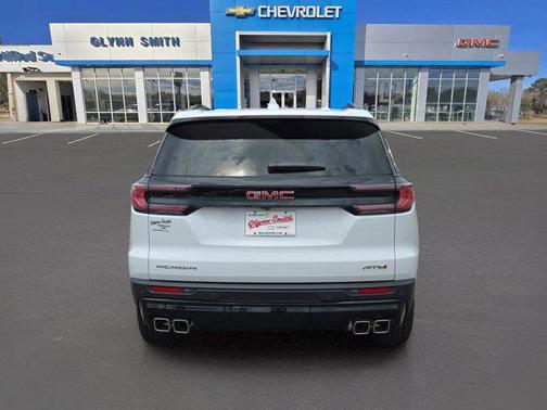 2026 GMC Acadia AWD AT4