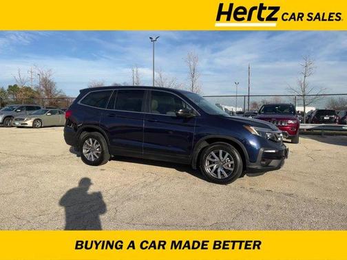 Photo 1 of 43 of 2019 Honda Pilot EX