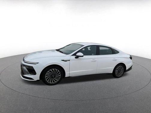 2024 Hyundai SONATA Hybrid SE