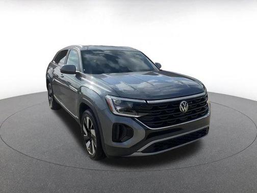 2025 Volkswagen Atlas Cross Sport 2.0T SE w/Technology 4MOTION