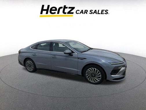 2024 Hyundai SONATA Hybrid SE