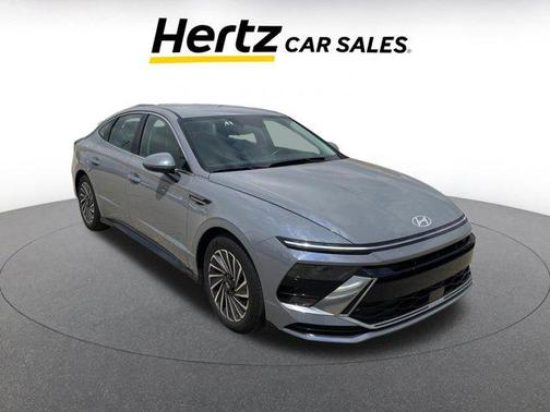 2024 Hyundai SONATA Hybrid SE