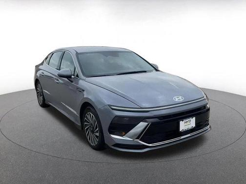 2024 Hyundai SONATA Hybrid SE