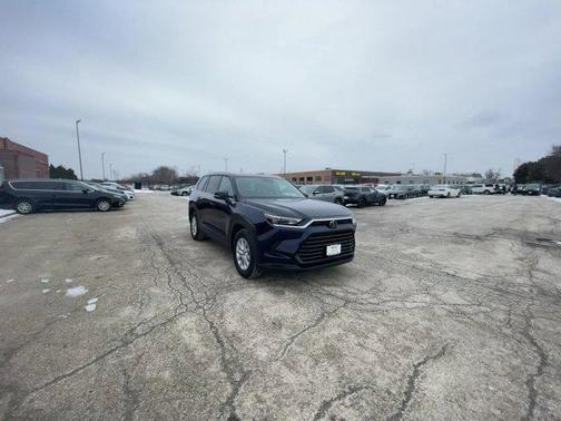 2025 Toyota Grand Highlander XLE