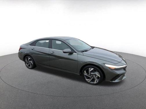 2025 Hyundai ELANTRA HEV Limited