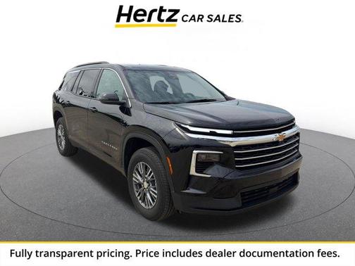 Mosaic Black Metallic 2025 Chevrolet Traverse LT