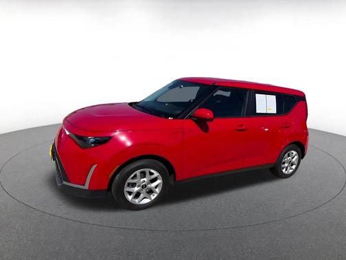 Inferno Red 2024 Kia Soul LX