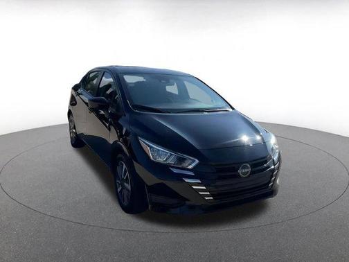 2024 Nissan Versa 1.6 SV