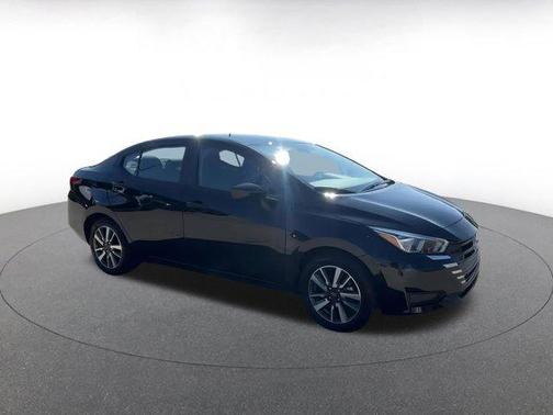 2024 Nissan Versa 1.6 SV