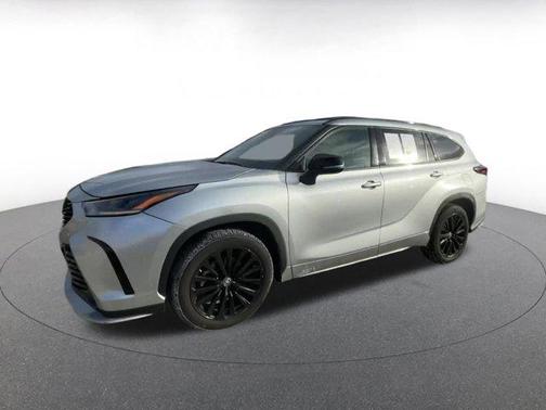 2024 Toyota Highlander XSE