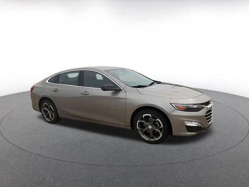 Mineral Gray Metallic 2023 Chevrolet Malibu FWD 1LT