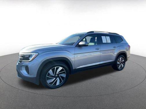 2025 Volkswagen Atlas 2.0T SE w/Technology 4MOTION