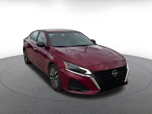Scarlet Ember 2025 Nissan Altima SV FWD