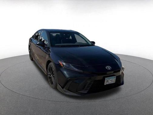 Black 2025 Toyota Camry SE