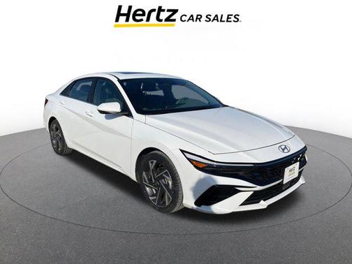 2025 Hyundai ELANTRA SEL
