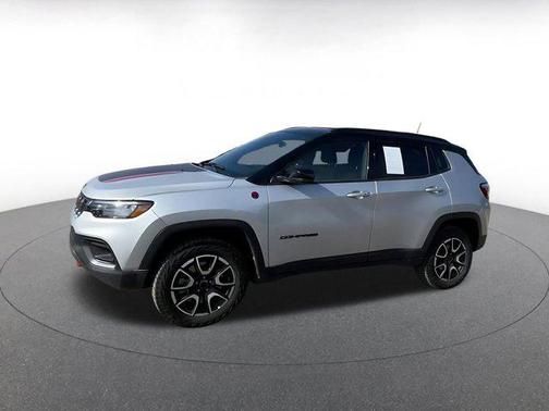 2025 Jeep Compass Trailhawk