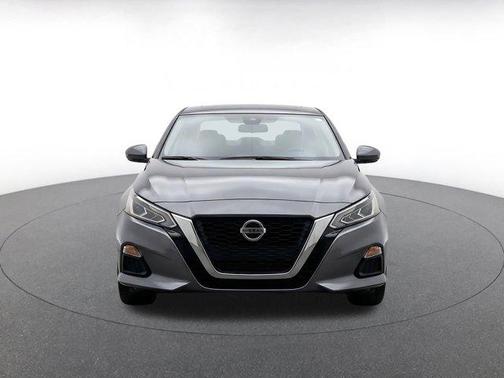 Gun Metallic 2025 Nissan Altima SV FWD