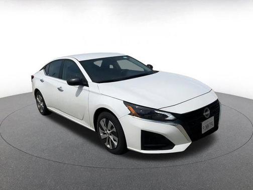 2024 Nissan Altima S FWD