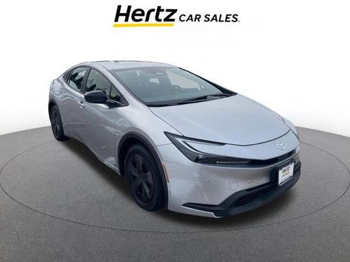 2025 Toyota Prius LE