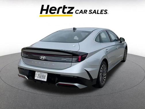 2024 Hyundai SONATA Hybrid SE