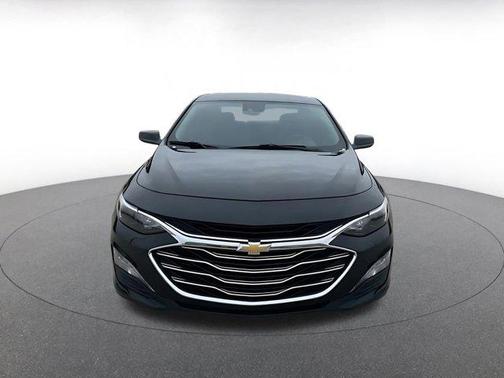 Mosaic Black Metallic 2023 Chevrolet Malibu FWD 1LT